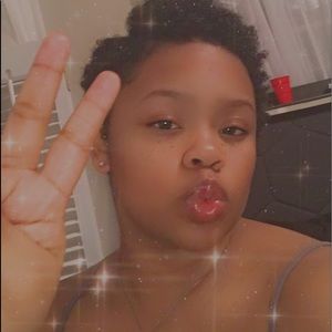 Meet your Posher, Kierra